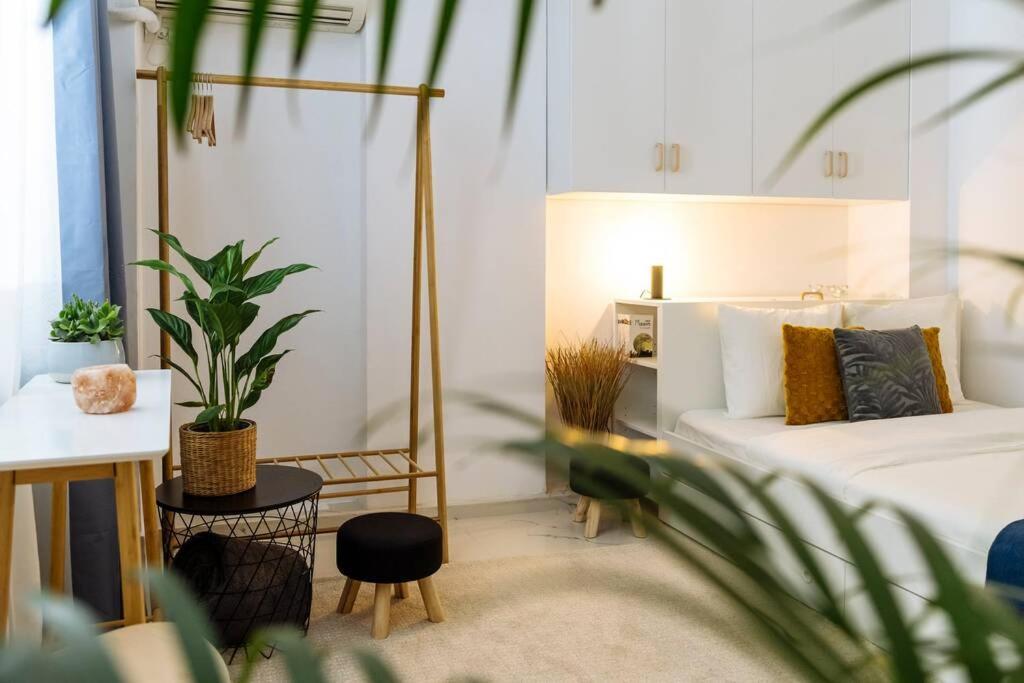 Studio With Private Terrace Next To Cismigiu بوخارست المظهر الخارجي الصورة